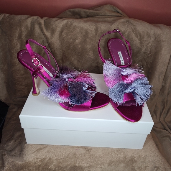 Manolo Blahnik Slingback Sandals - Picture 8 of 8
